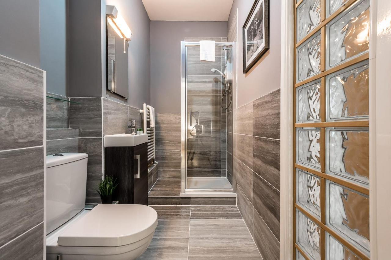 Ferienwohnung Superb Location, Lovely And Bright 2 Bed Liverpool Exterior foto